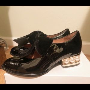 Jeffery Campbell well embellished pearl shoes